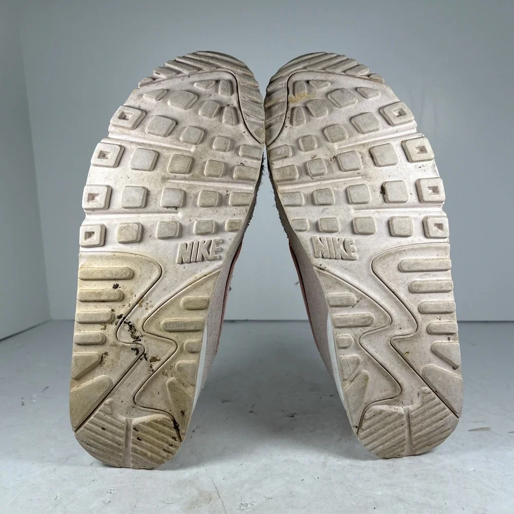 Size 9.5 Nike Air Max 90 Futura Summit White Barely Rose DM9922-104‎